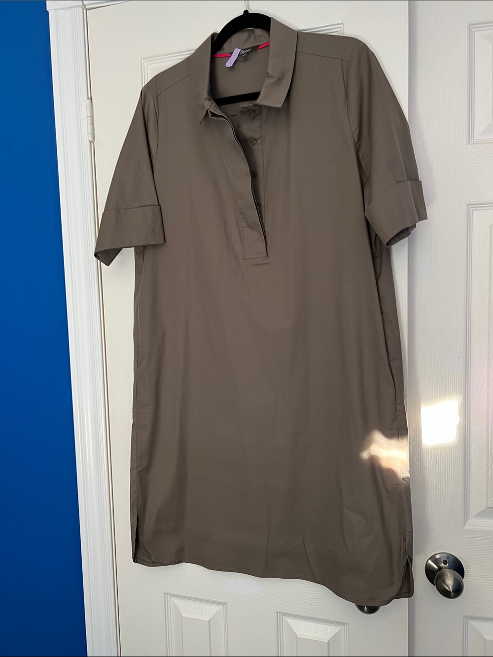 Relaxed Collared Shift Dress in Taupe